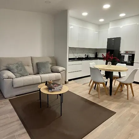 Black Parking A Menos De 1 Min A Pie Vigo