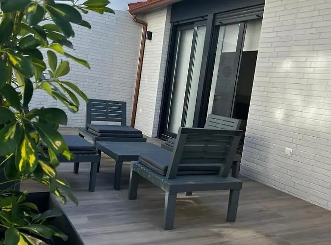 Black Parking A Menos De 1 Min A Pie 公寓 *