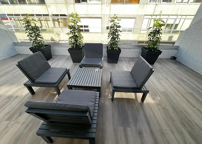 Black Parking A Menos De 1 Min A Pie 公寓 *